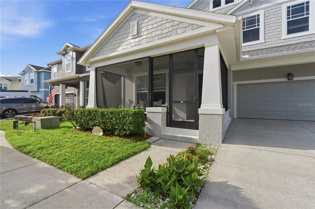 For Sale: $859,999 (4 beds, 2 baths, 2500 Square Feet)