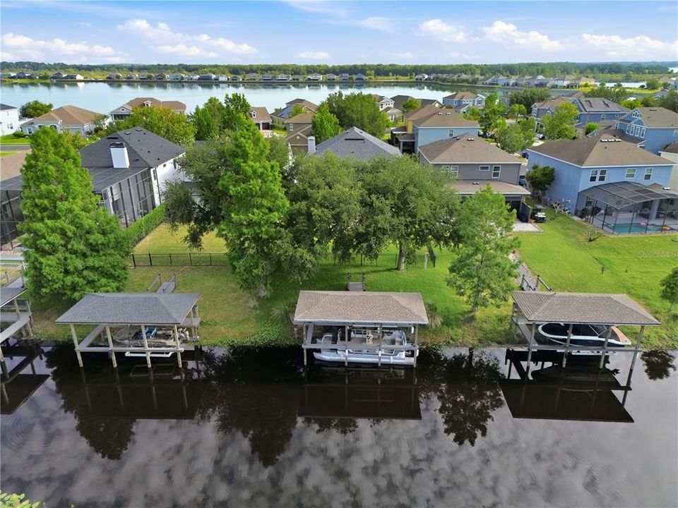 For Sale: $859,999 (4 beds, 2 baths, 2500 Square Feet)