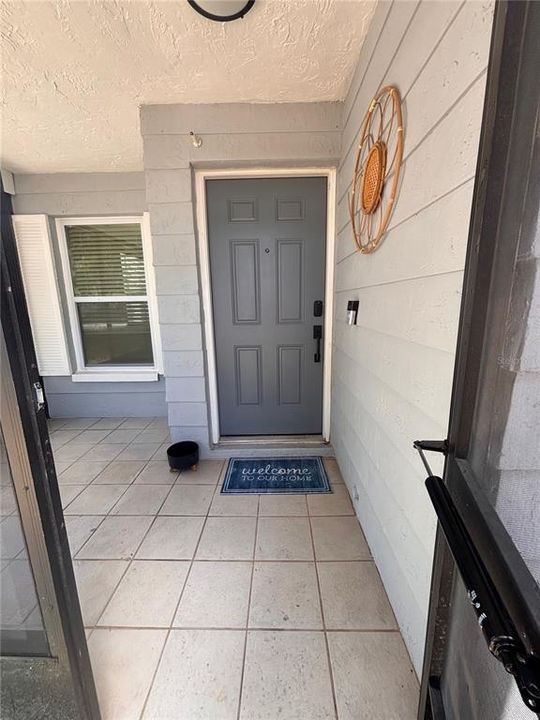 For Sale: $289,900 (2 beds, 2 baths, 985 Square Feet)