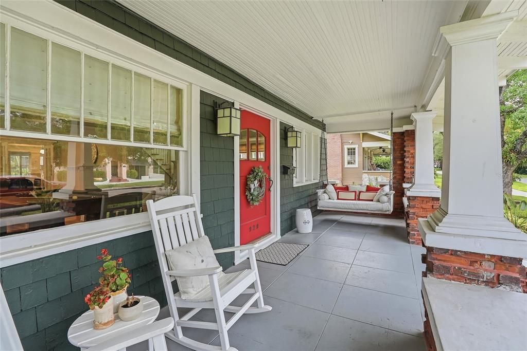 For Sale: $2,749,000 (4 beds, 4 baths, 4270 Square Feet)
