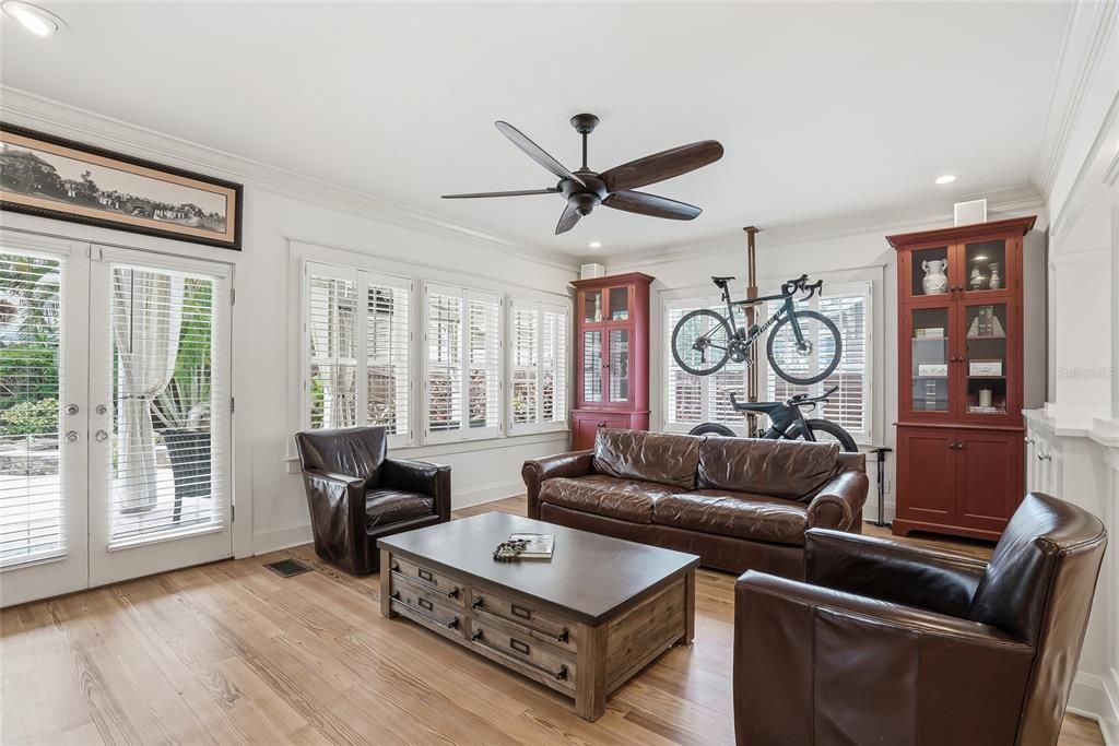 For Sale: $2,749,000 (4 beds, 4 baths, 4270 Square Feet)