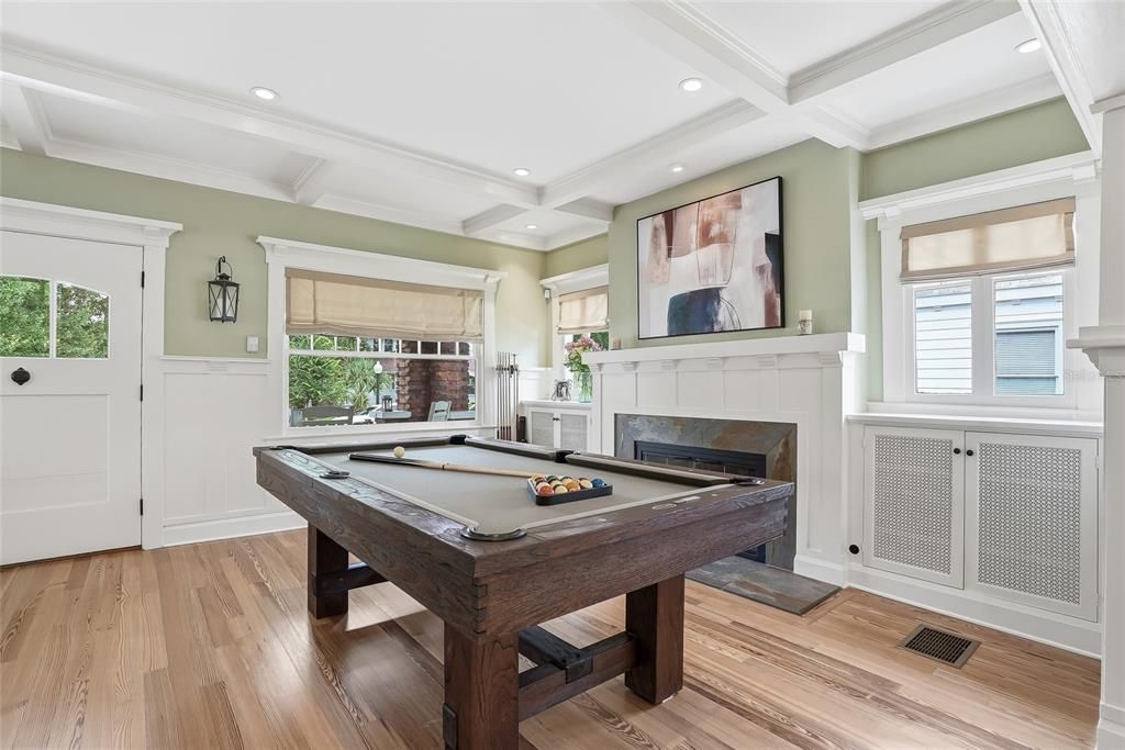 For Sale: $2,749,000 (4 beds, 4 baths, 4270 Square Feet)