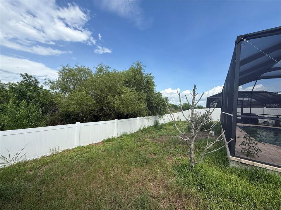 En Venta: $399,000 (4 camas, 3 baños, 2061 Pies cuadrados)