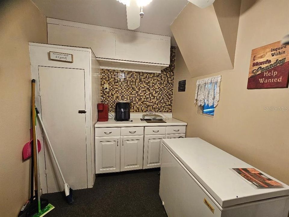 For Sale: $299,000 (2 beds, 2 baths, 1545 Square Feet)