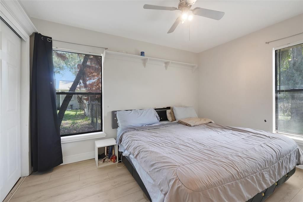 For Sale: $284,500 (3 beds, 2 baths, 1260 Square Feet)