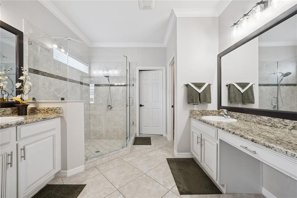 For Sale: $545,000 (3 beds, 2 baths, 2190 Square Feet)