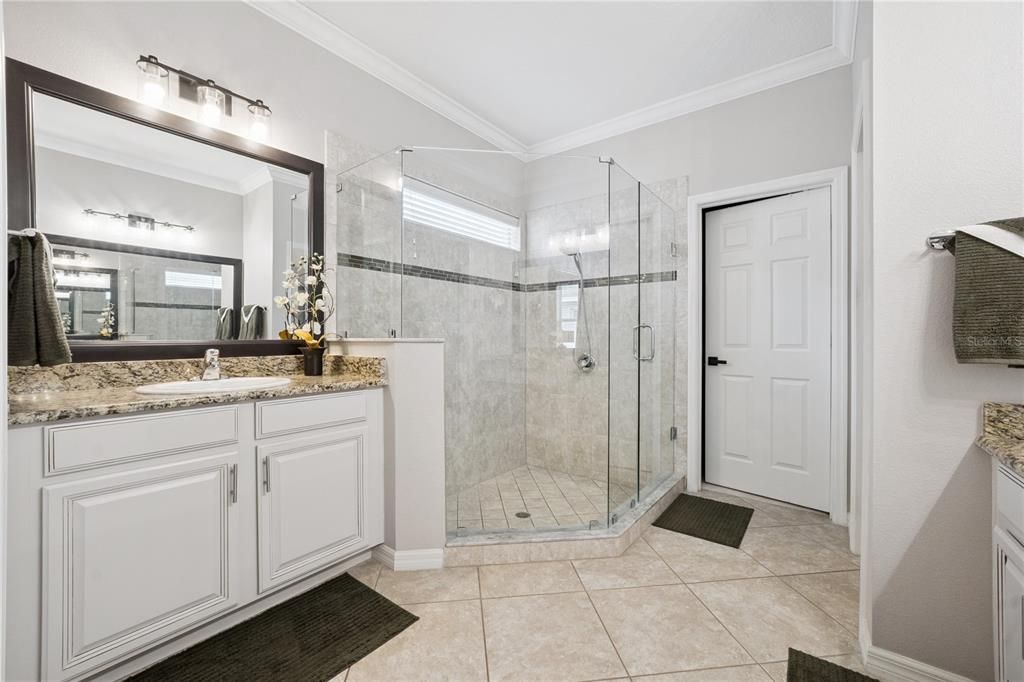 For Sale: $545,000 (3 beds, 2 baths, 2190 Square Feet)