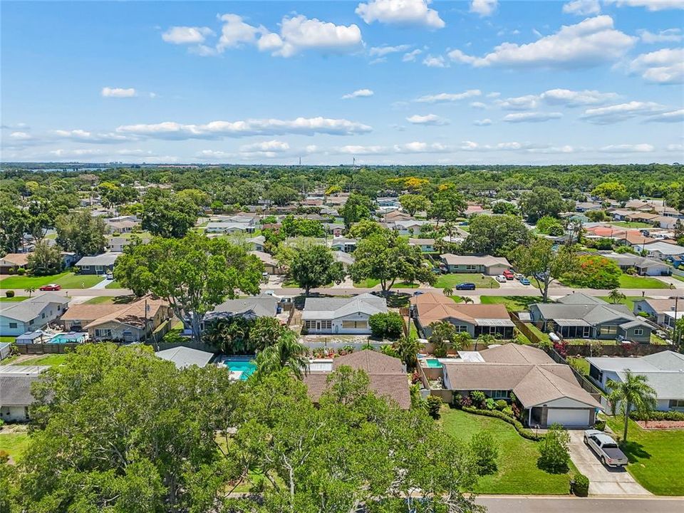Active With Contract: $479,900 (3 beds, 2 baths, 1392 Square Feet)