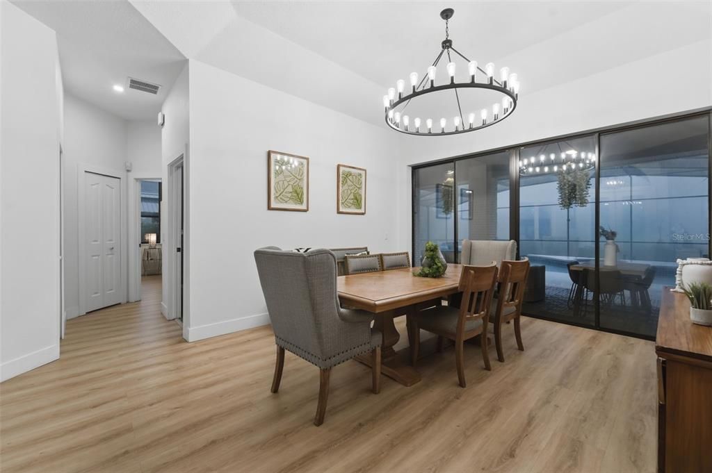 For Sale: $1,200,000 (4 beds, 3 baths, 2711 Square Feet)