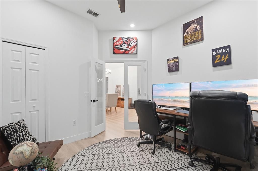 For Sale: $1,200,000 (4 beds, 3 baths, 2711 Square Feet)