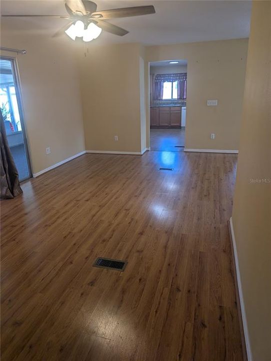 En Venta: $150,000 (3 camas, 2 baños, 1380 Pies cuadrados)