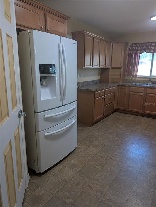 En Venta: $150,000 (3 camas, 2 baños, 1380 Pies cuadrados)