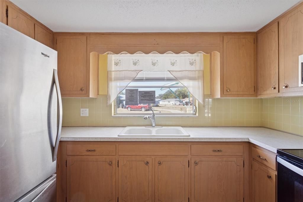 На продажу: $199,000 (2 спален, 2 ванн, 1082 Квадратных фут)