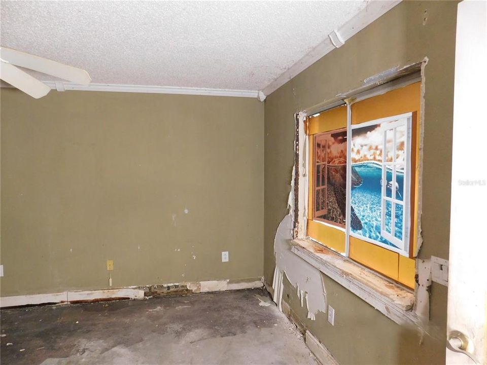 For Sale: $284,900 (3 beds, 2 baths, 1810 Square Feet)