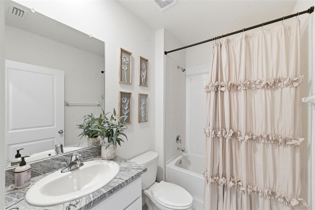 For Sale: $485,000 (5 beds, 3 baths, 2605 Square Feet)