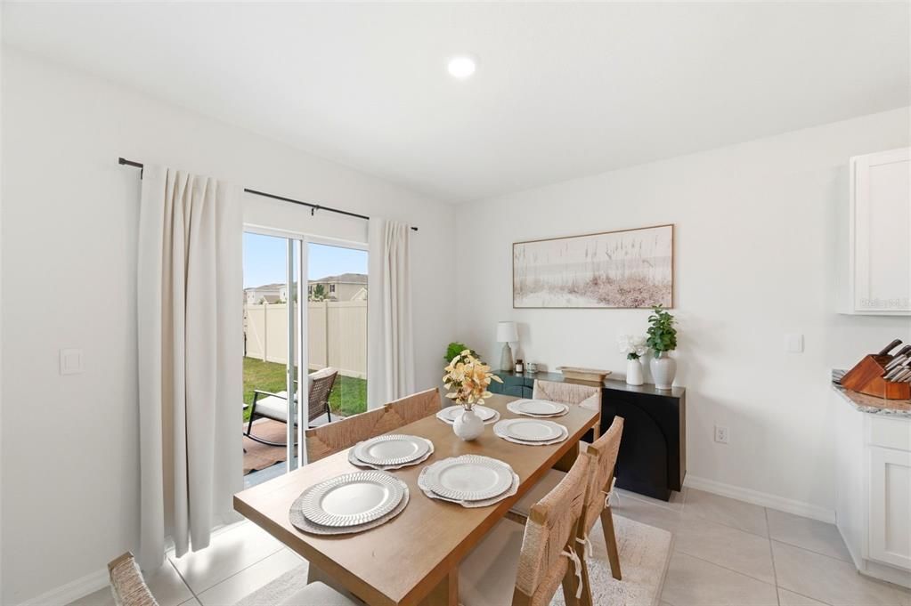 For Sale: $485,000 (5 beds, 3 baths, 2605 Square Feet)