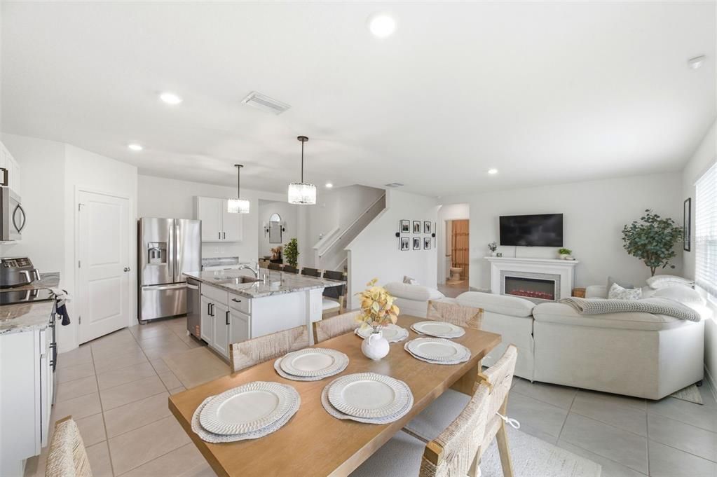 For Sale: $485,000 (5 beds, 3 baths, 2605 Square Feet)
