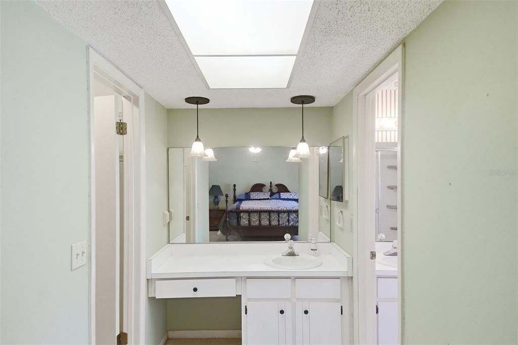 For Sale: $310,000 (4 beds, 2 baths, 1960 Square Feet)