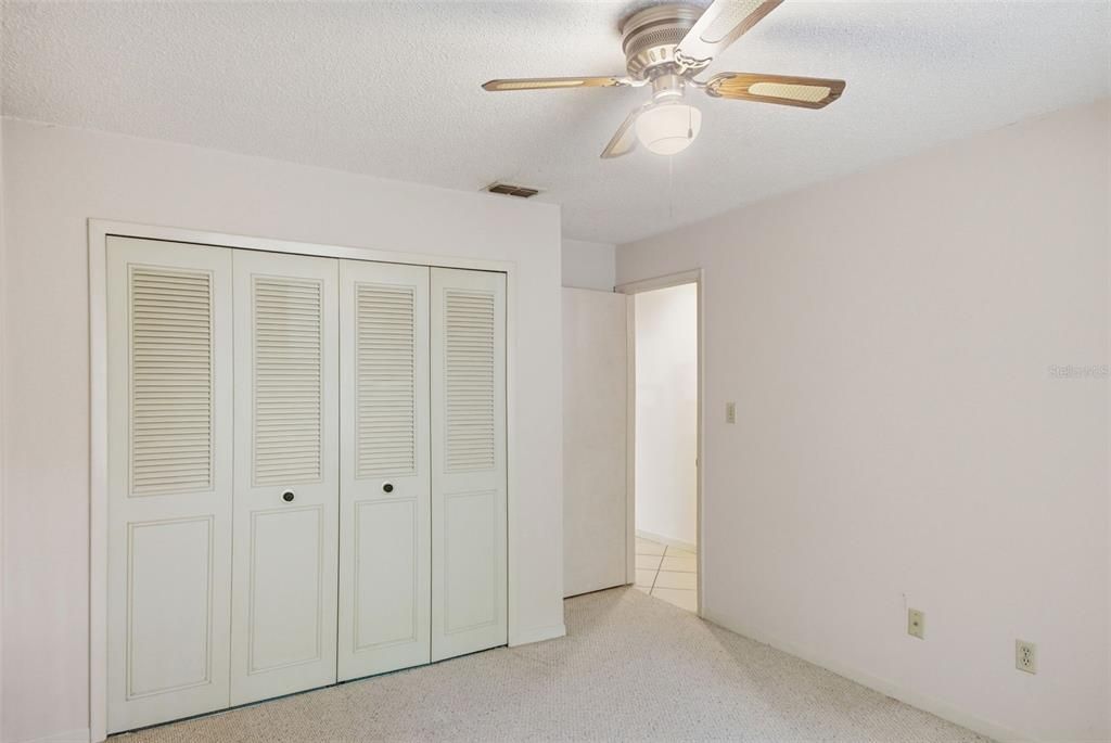 For Sale: $310,000 (4 beds, 2 baths, 1960 Square Feet)