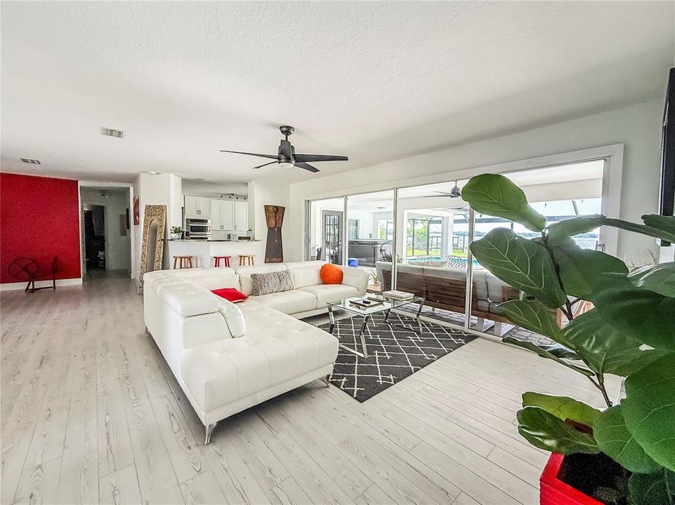 For Rent: $5,900 (4 beds, 3 baths, 3211 Square Feet)