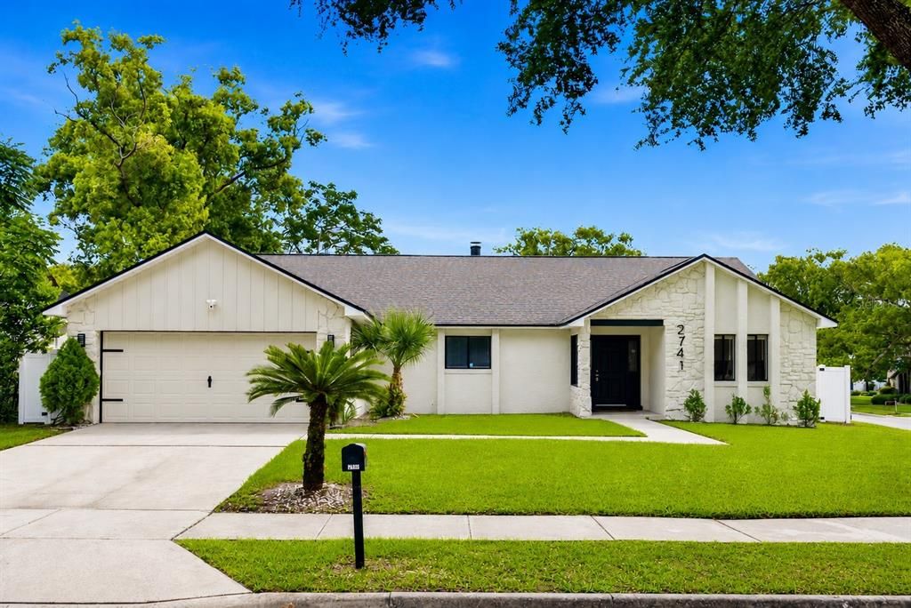 En Venta: $459,900 (4 camas, 2 baños, 1554 Pies cuadrados)
