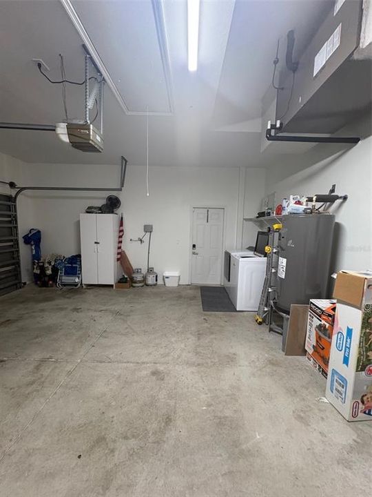For Sale: $389,000 (3 beds, 2 baths, 1784 Square Feet)