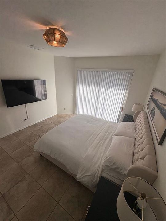 For Sale: $389,000 (3 beds, 2 baths, 1784 Square Feet)