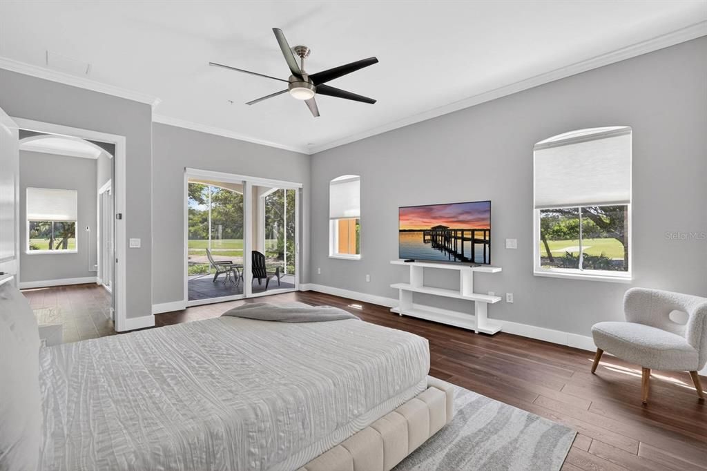 For Sale: $550,000 (3 beds, 2 baths, 2014 Square Feet)