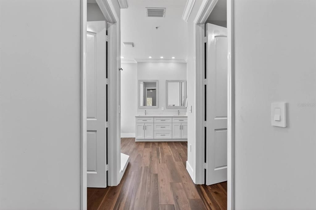 For Sale: $550,000 (3 beds, 2 baths, 2014 Square Feet)