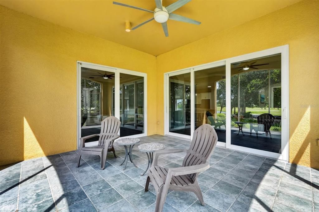 For Sale: $550,000 (3 beds, 2 baths, 2014 Square Feet)