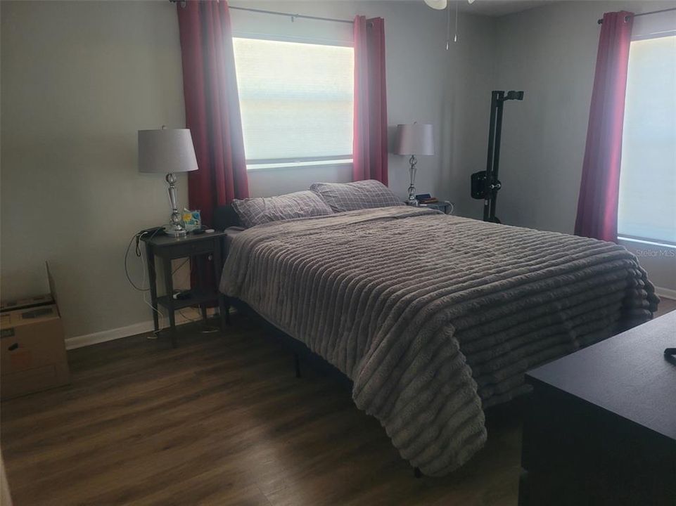 В аренду: $3,300 (4 спален, 2 ванн, 1722 Квадратных фут)