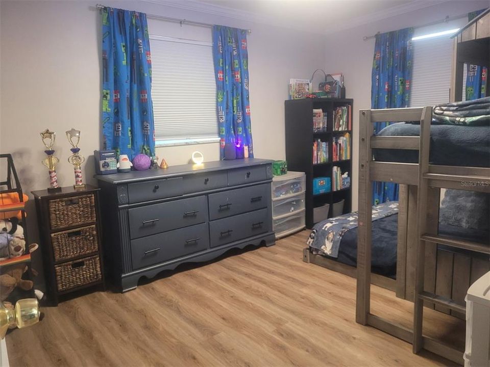 В аренду: $3,300 (4 спален, 2 ванн, 1722 Квадратных фут)