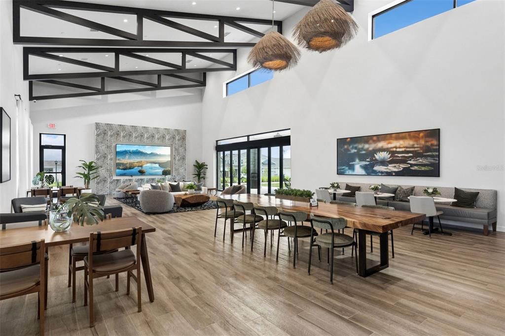En Venta: $550,000 (4 camas, 3 baños, 2201 Pies cuadrados)