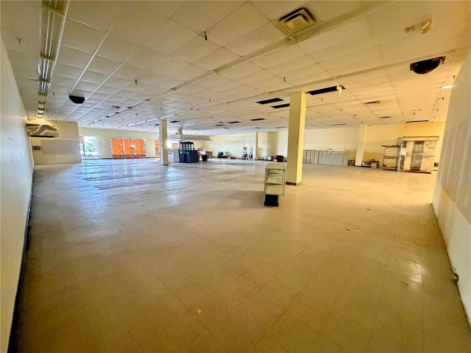 For Sale: $2,500,000 (0 beds, 0 baths, 10555 Square Feet)