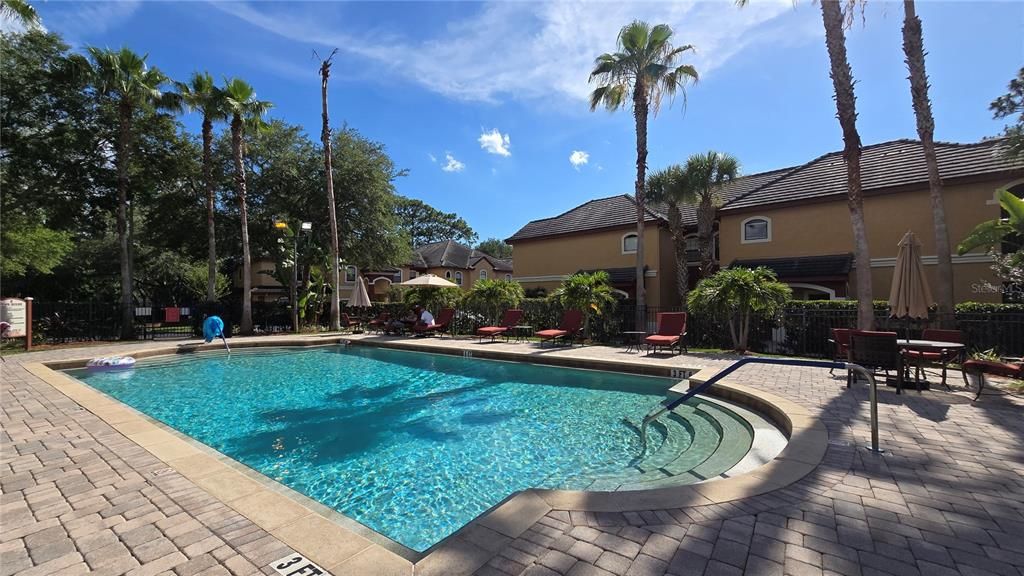 For Rent: $2,150 (3 beds, 2 baths, 1350 Square Feet)