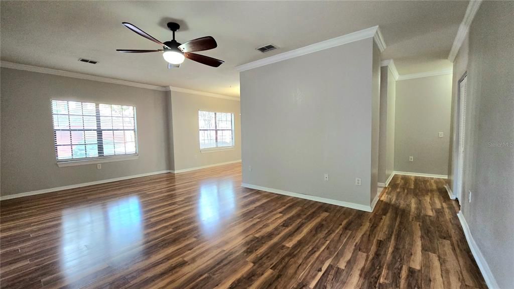 For Rent: $2,150 (3 beds, 2 baths, 1350 Square Feet)