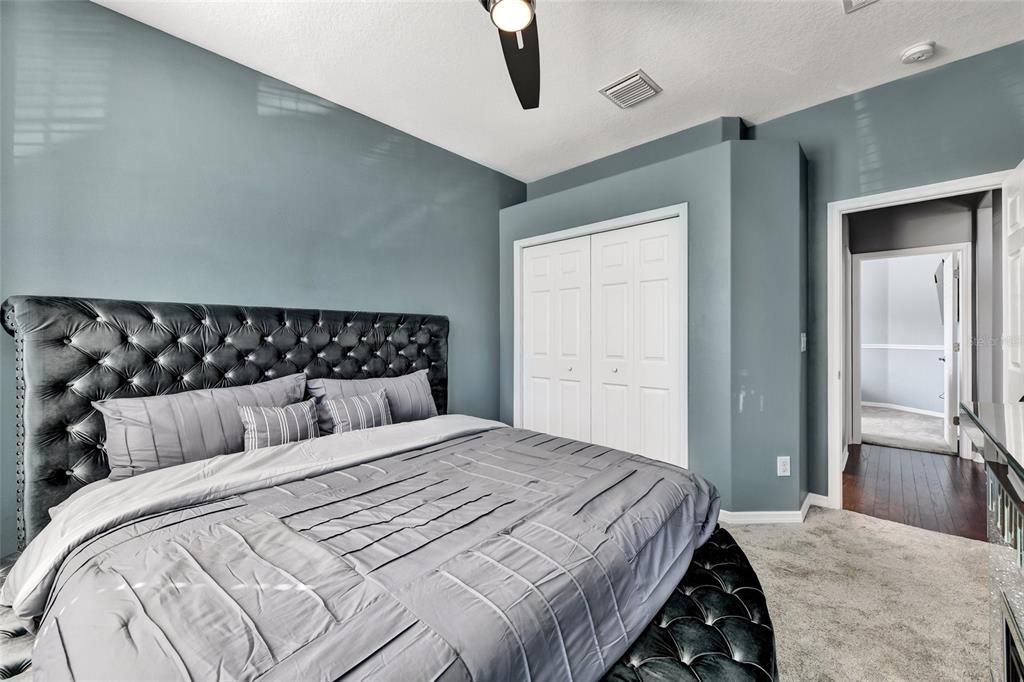 For Sale: $420,000 (3 beds, 2 baths, 1716 Square Feet)