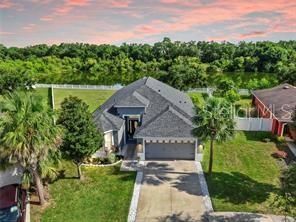 For Sale: $420,000 (3 beds, 2 baths, 1716 Square Feet)