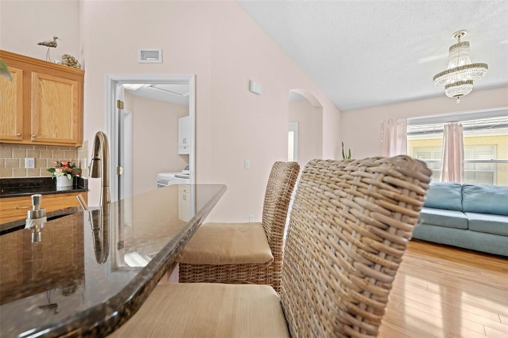 For Sale: $260,000 (2 beds, 2 baths, 1498 Square Feet)
