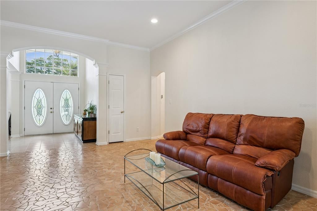 For Sale: $650,000 (4 beds, 3 baths, 2365 Square Feet)