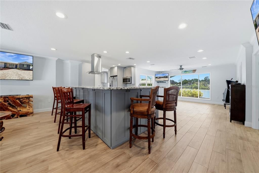 For Sale: $599,999 (3 beds, 2 baths, 1380 Square Feet)