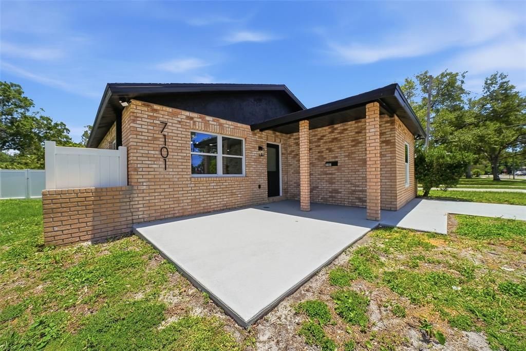 En Venta: $395,000 (3 camas, 2 baños, 1296 Pies cuadrados)