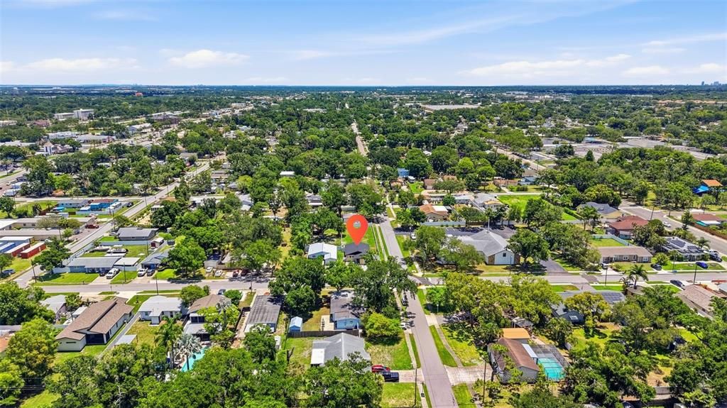 En Venta: $395,000 (3 camas, 2 baños, 1296 Pies cuadrados)