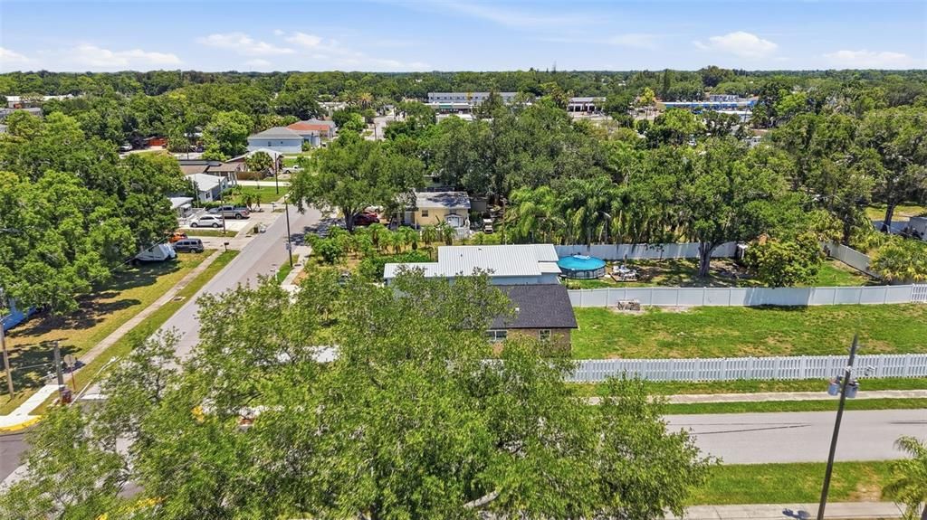 En Venta: $395,000 (3 camas, 2 baños, 1296 Pies cuadrados)