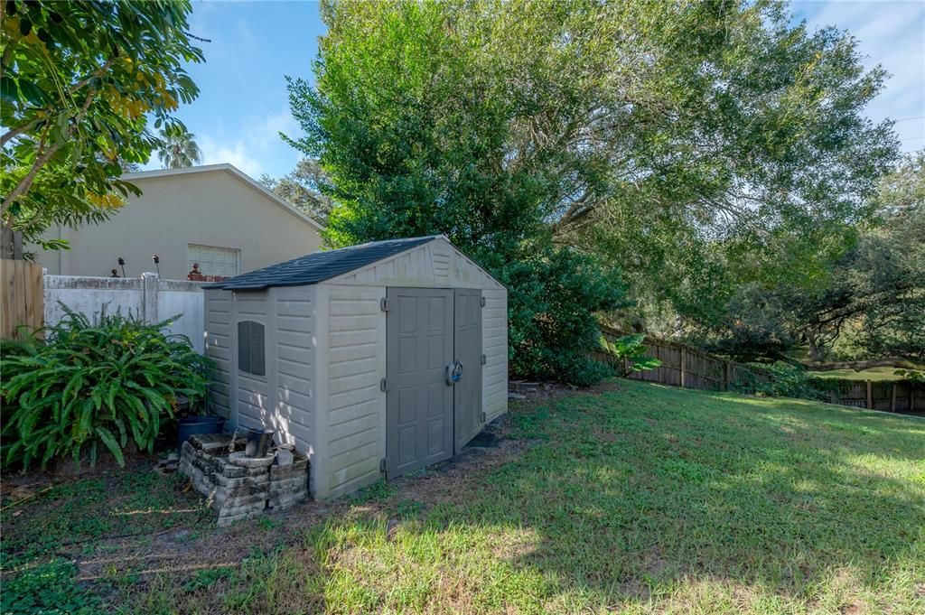 En Venta: $370,000 (3 camas, 2 baños, 1124 Pies cuadrados)