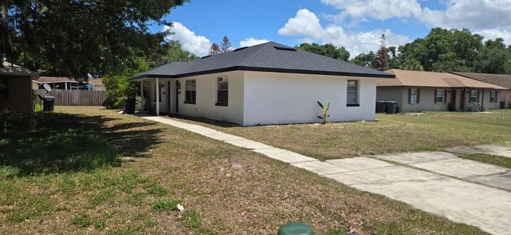For Rent: $1,475 (2 beds, 1 baths, 780 Square Feet)