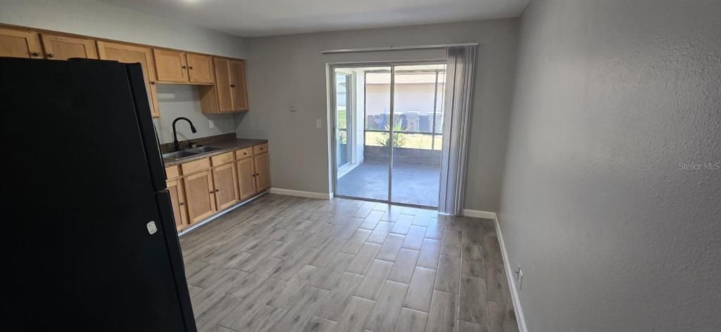 For Rent: $1,475 (2 beds, 1 baths, 780 Square Feet)