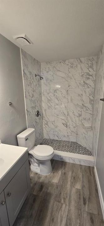 For Rent: $1,475 (2 beds, 1 baths, 780 Square Feet)