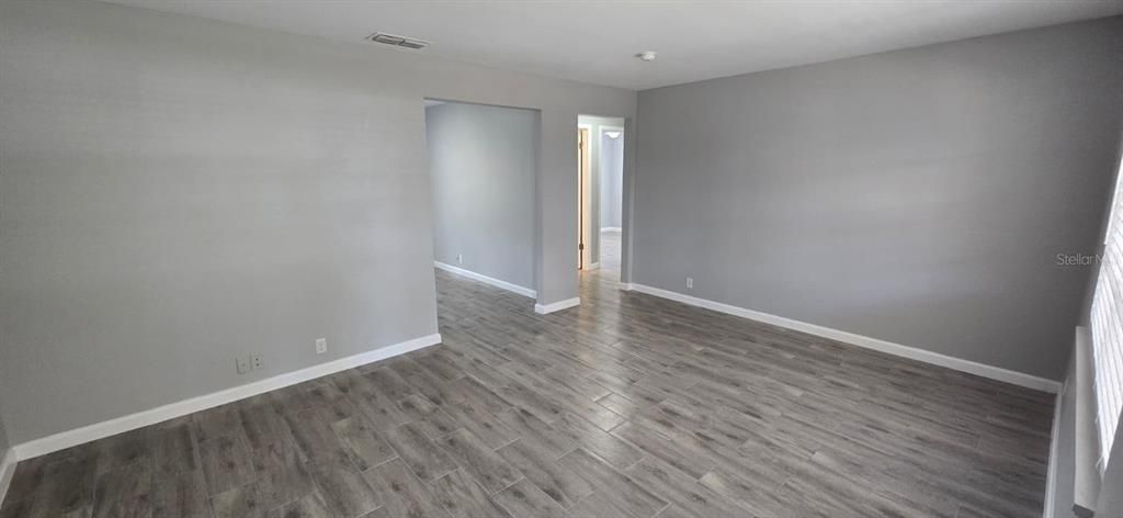 For Rent: $1,475 (2 beds, 1 baths, 780 Square Feet)