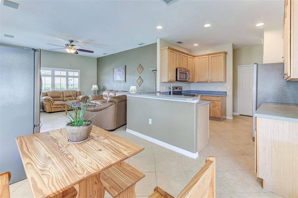 For Sale: $519,900 (3 beds, 2 baths, 1896 Square Feet)